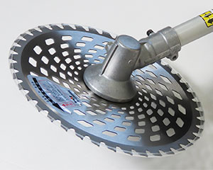 カーツ（KAAZ） 草刈り機 4スト エンジン式 ホンダGX搭載 URP260-GX25