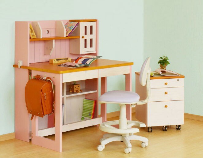 本数限定、シンプルで可愛いデザインの4色選べるパイン材のお買い得袖机、