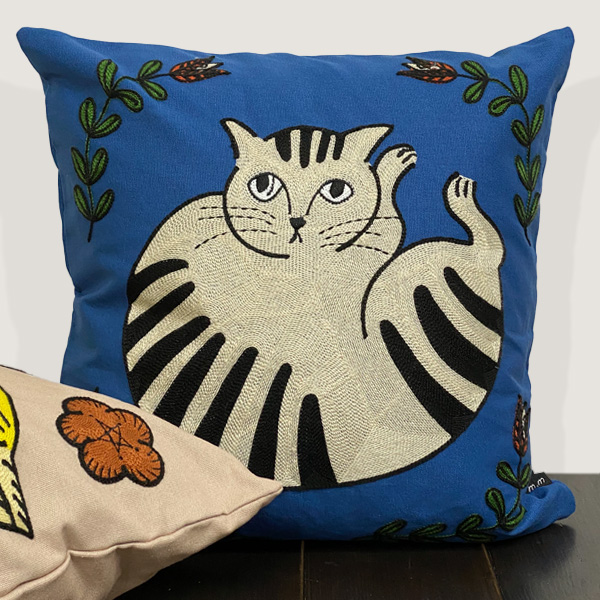 松尾ミユキ クッションカバー 45×45 猫グッズ エンブロイダリー