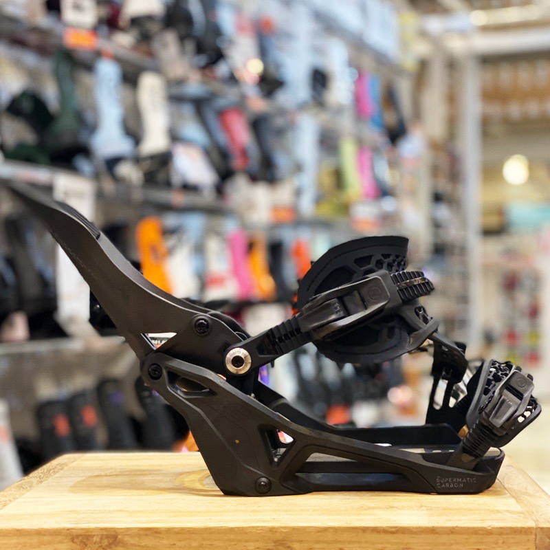 25-26 NIDECKER CARBON-SUPERMATIC カラー:BLACK Lサイズ ナイデッカー