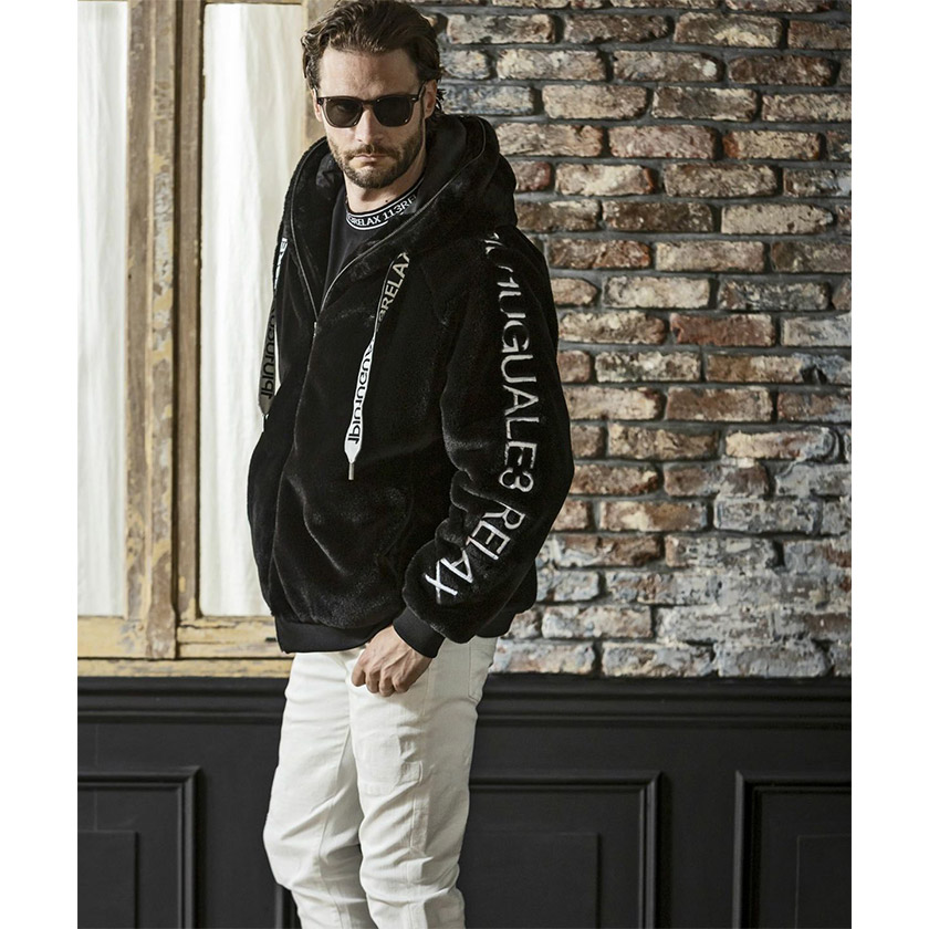 1PIU1UGUALE3 RELAX ウノピュウノウグァーレトレ リラックス ファー