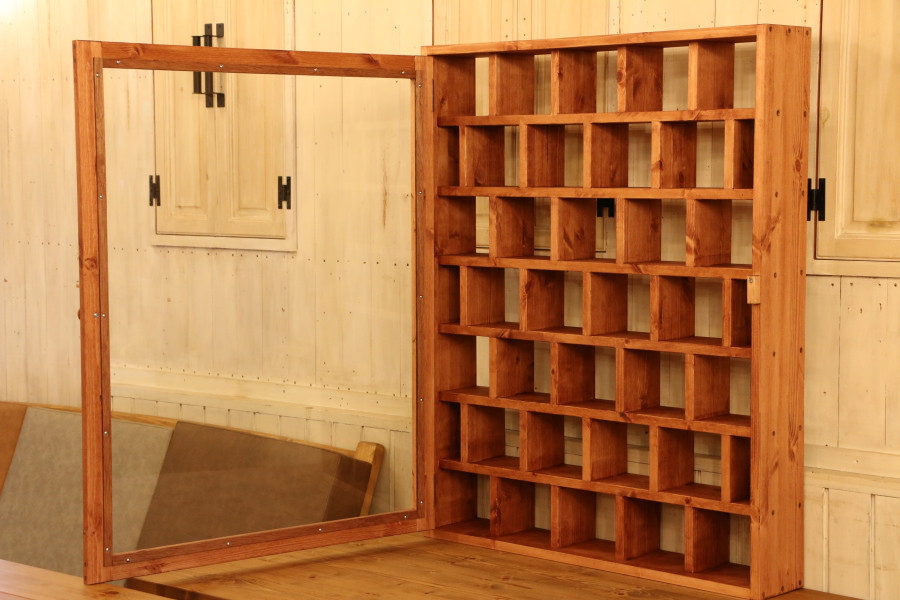 ガラス扉 付き コレクション シェルフ オーダー家具 選べるカラー 収納