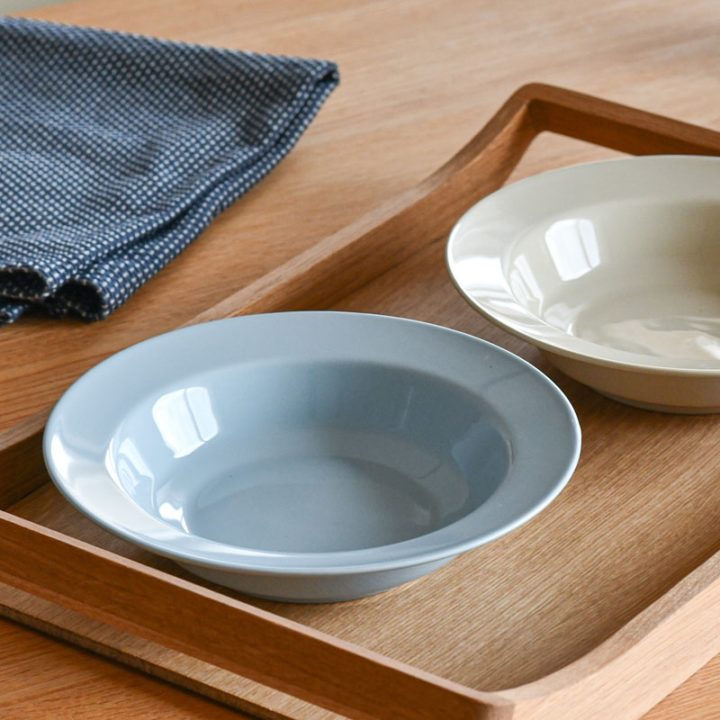 ARABIA（アラビア） リムディーププレート 22cm マイニオ ウィンター