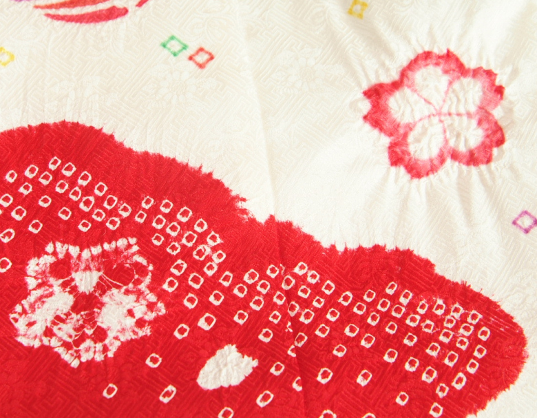 京美 七五三 正絹 被布 着物 3歳 白 赤色絞り染め分け 本絞り ひな祭り