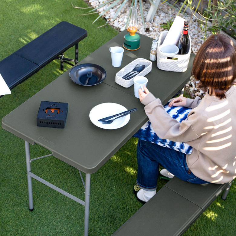 アウトドアテーブル 折りたたみ 4人掛 プラスチック スチール ブラック
