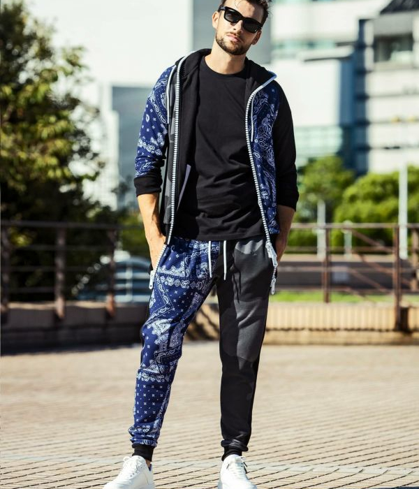 1PIU1UGUALE3 RELAX セットアップ メンズ スウェット カモ×ペイズリー