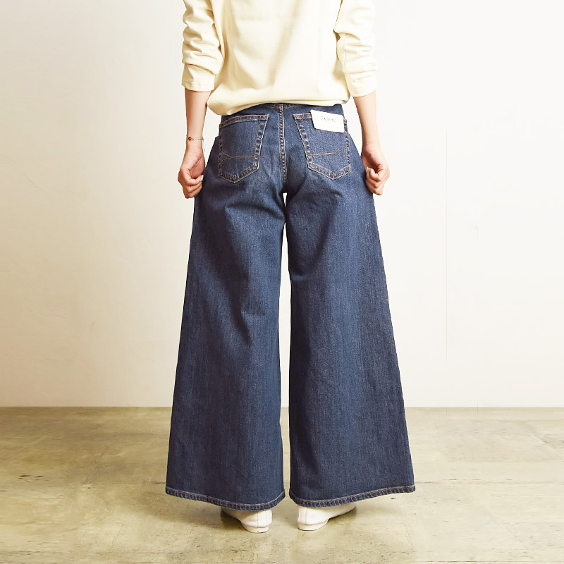 SOMETHING（サムシング） リサ LISA スーパーワイド デニムパンツ