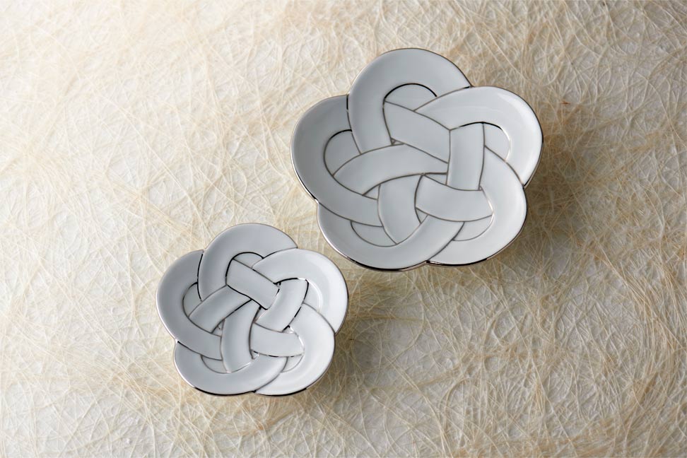 梅結び 銘々皿 (プラチナ線) 15cm 有田焼 田清窯 // 和食器 食器 皿