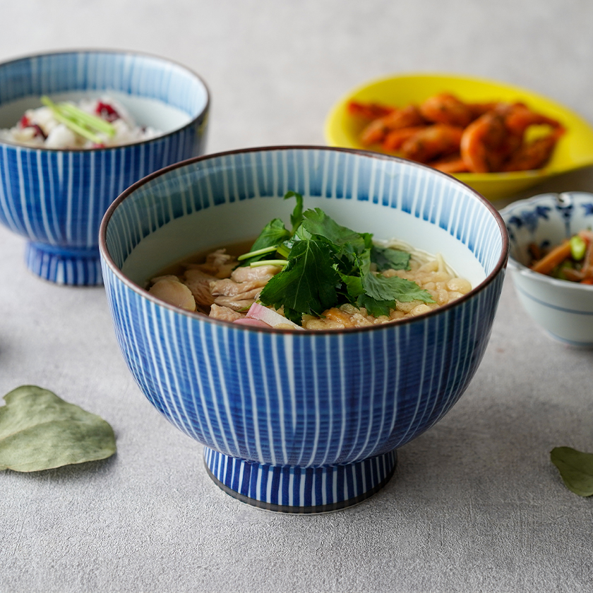 在庫限り／ 千筋千段 高台丼（大）15.5cm 有田焼 // 和食器 食器 磁器