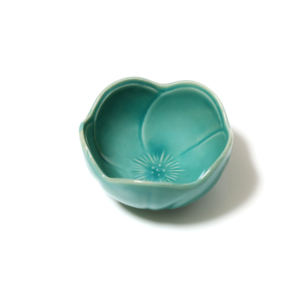 美濃焼 梅型 小付鉢 6.5cm 日本製 磁器 和鉢 小鉢 豆鉢 皿 小皿 豆皿