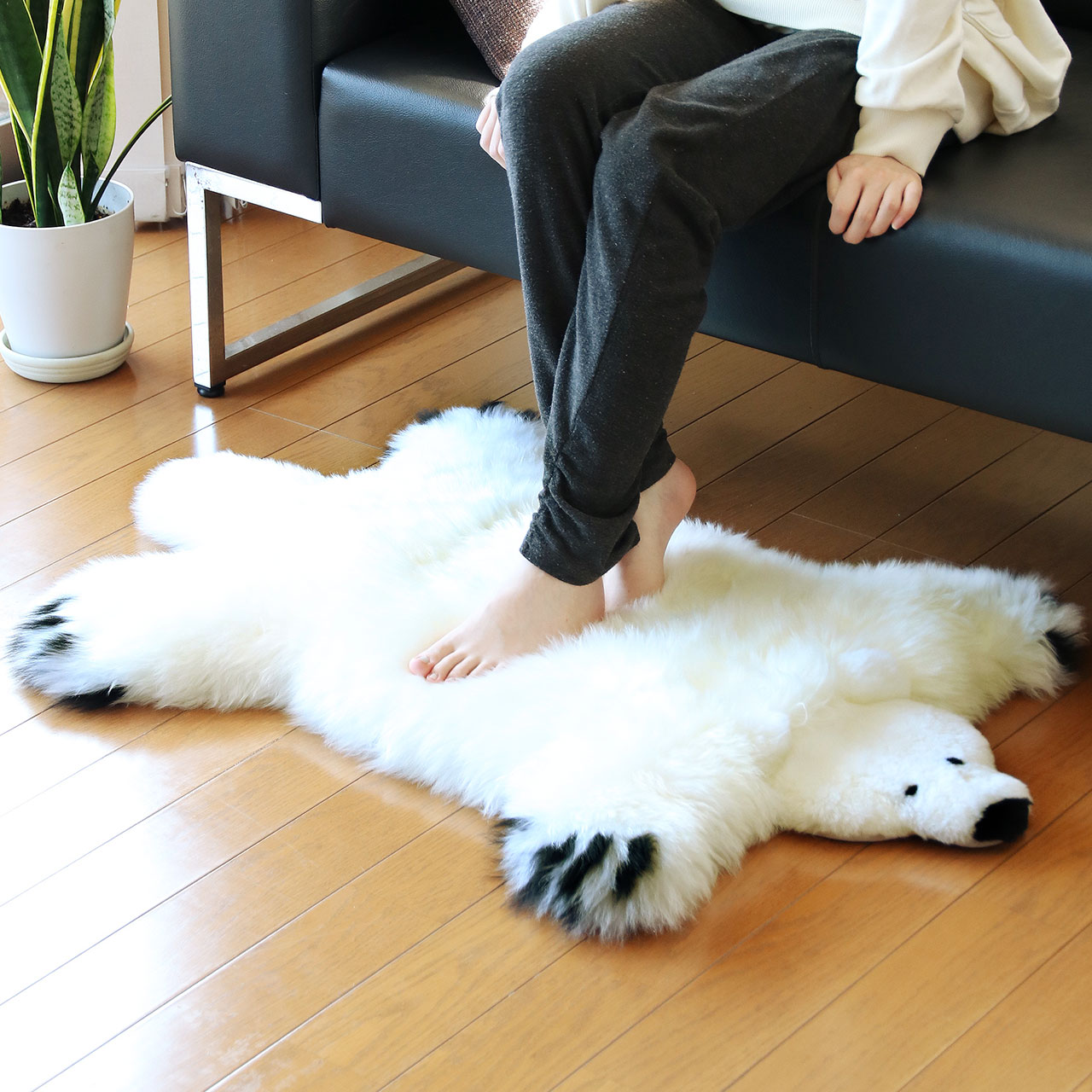 sankyo shokai（三京商会） ［期間限定価格］ムートン クマ ラグ