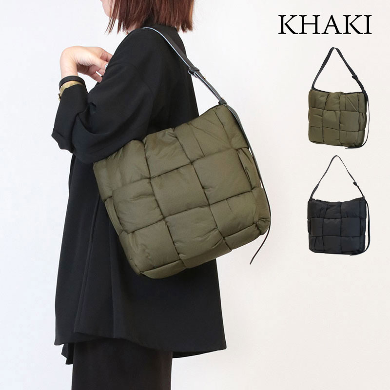 VIOLAd'ORO（ヴィオラドーロ） ショルダーバッグ ボンディングナイロン