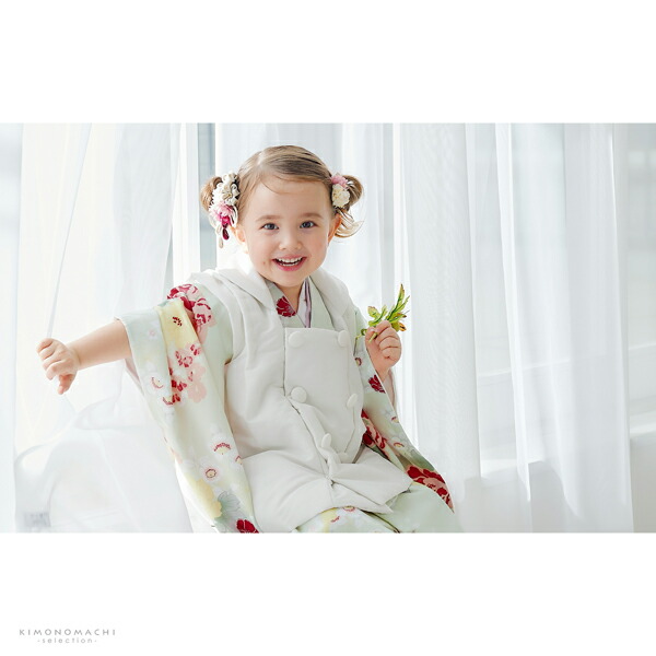 七五三 着物 3歳 女の子 被布セット KOHARU 「白、白緑色 牡丹に桜」三