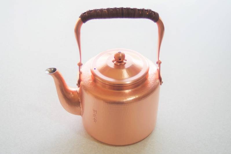 新光金属 湯沸かし 2.5l 純銅製 新鎚起銅器 燕市 最高級 職人手造り