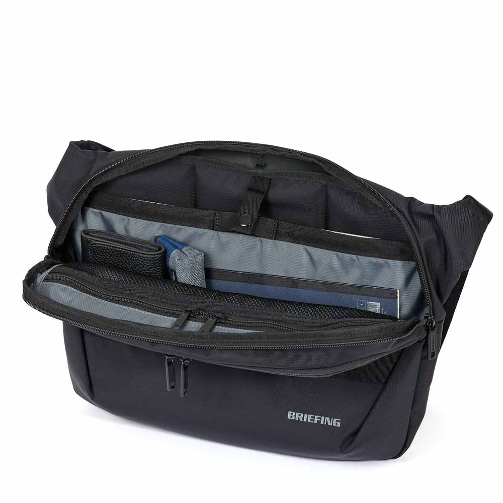 BRIEFING（ブリーフィング） ショルダーバッグ メッセンジャーバッグ