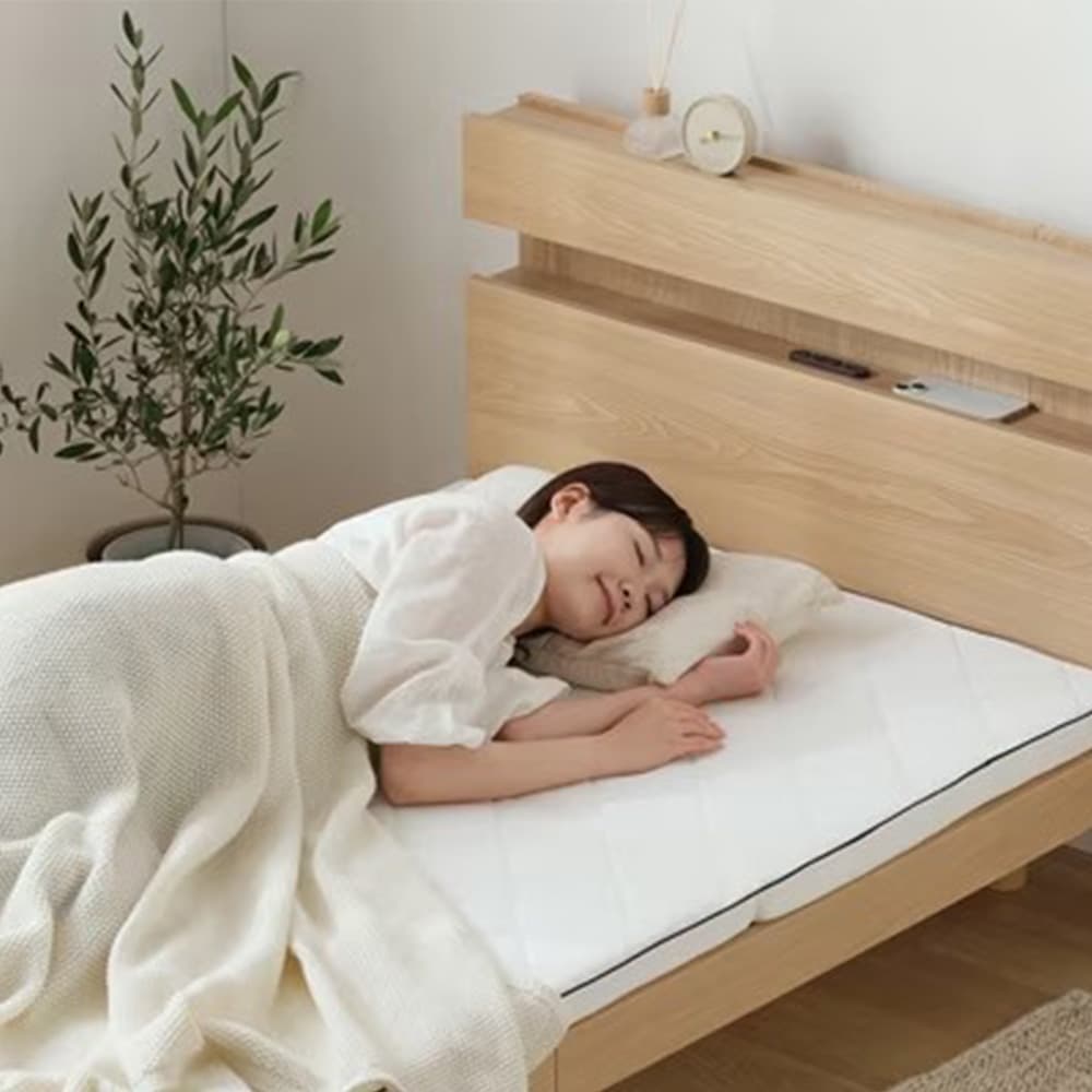 アイリスオーヤマ エアリーマットレス ホワイト シングル 三つ折り