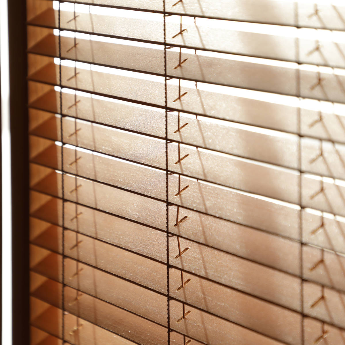 弘益 衝立 4連 高さ172cm 天然木 桐 折りたたみ 完成品 ルーバタイプ