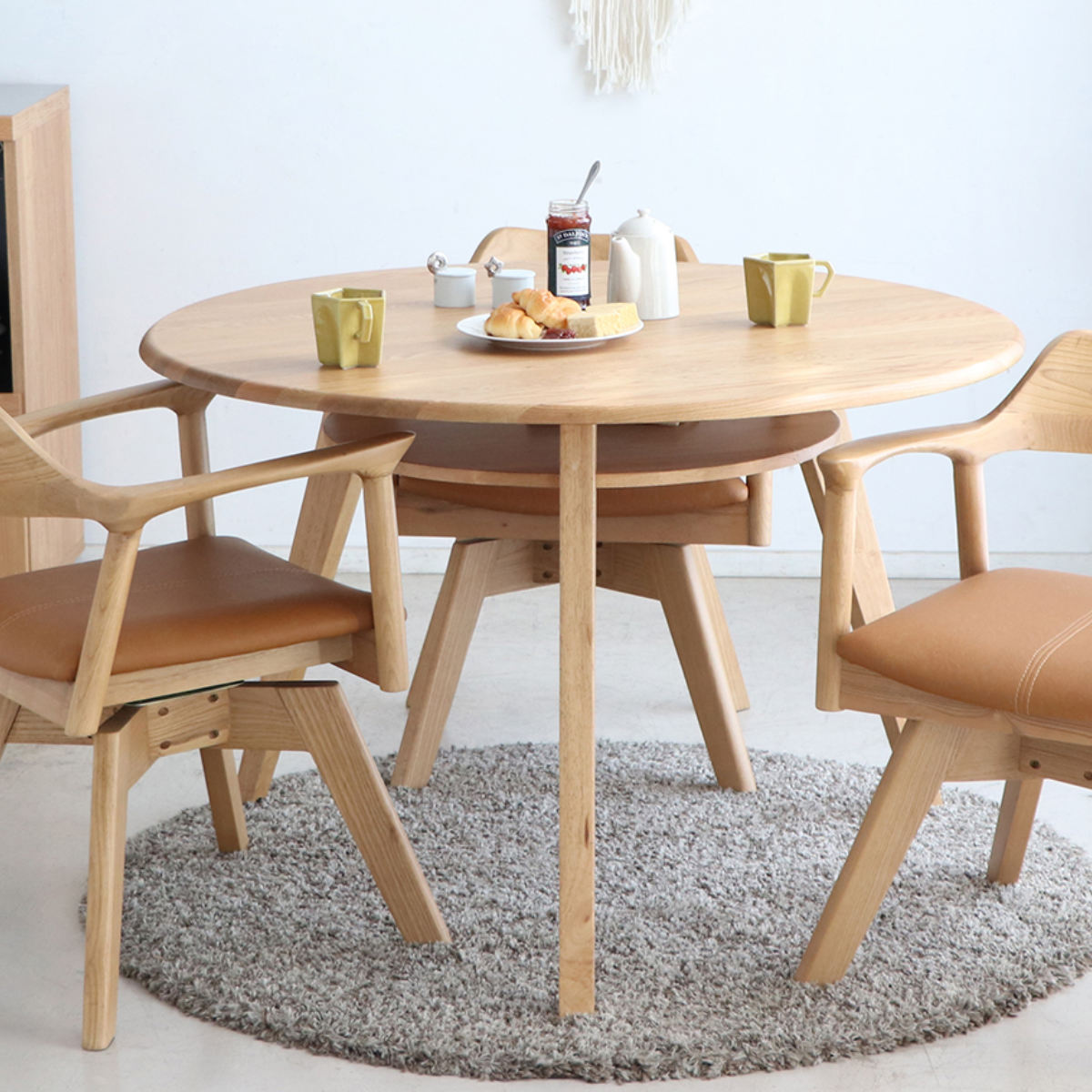 東馬（Tohma） ダイニングテーブル 円形 幅110cm シーナ 木製 オーク