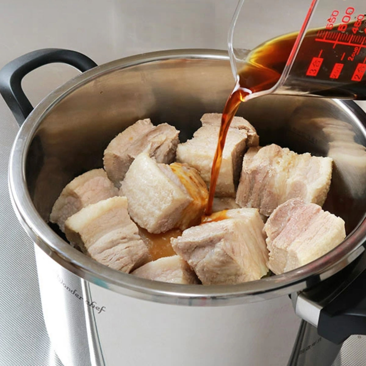 ワンダーシェフ （在庫処分特価） 圧力鍋 5.5L IH対応 21.5cm 圧力切替