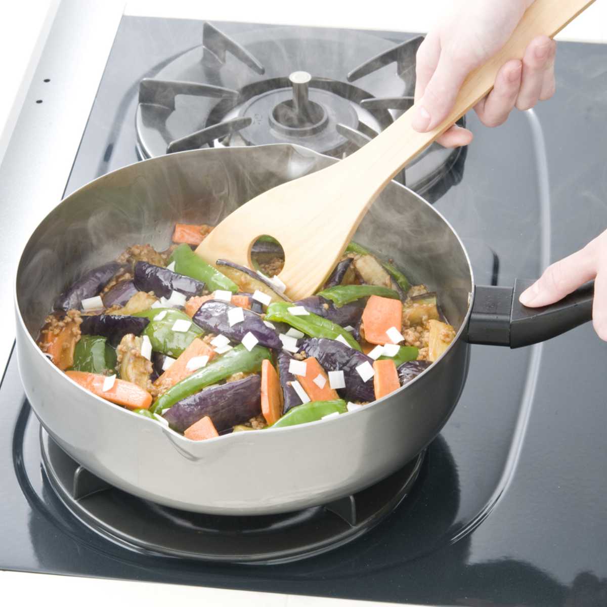 フライパン 匠の技 おなべのような鉄フライパン 25cm IH対応 （ ガス火