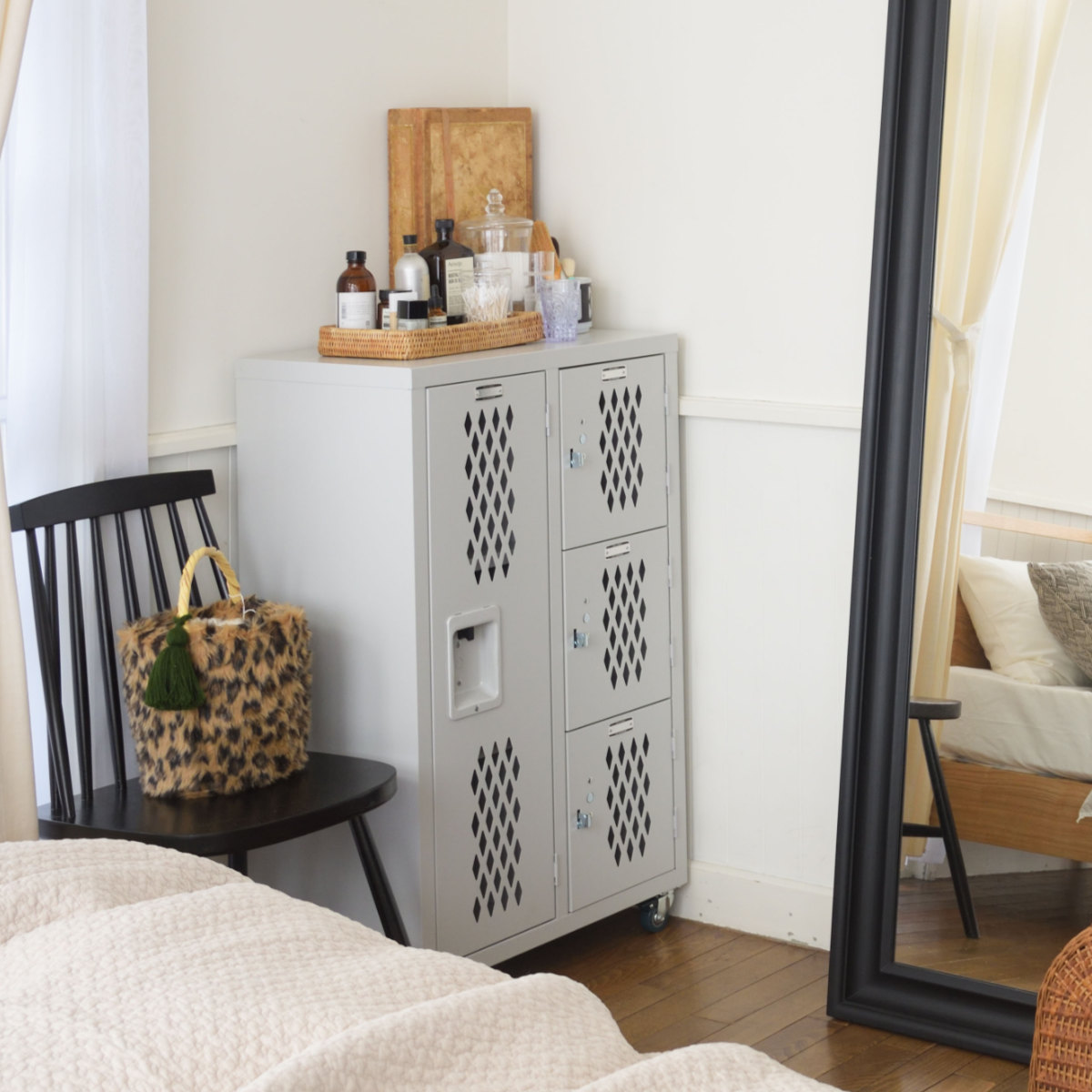 東谷 チェスト 幅58cm 2列 キャスター付 スチールロッカー風 （ 収納