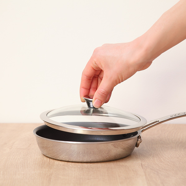 フライパン 片手 15cm IH対応 ガラス蓋付き クィーンパン 中尾アルミ