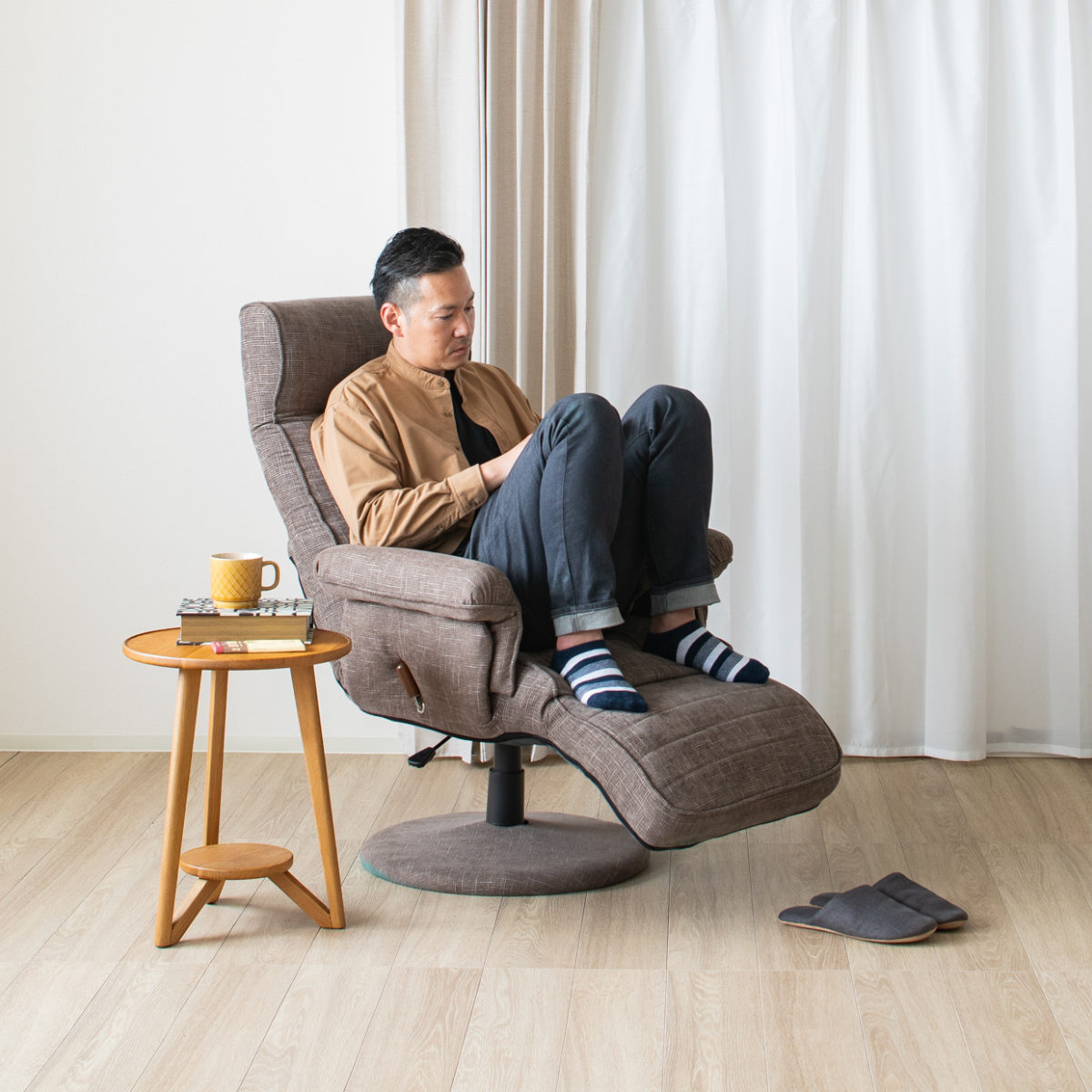 高座椅子 ハイバックタイプ 回転 昇降式 座面高42〜48cm ジネシー