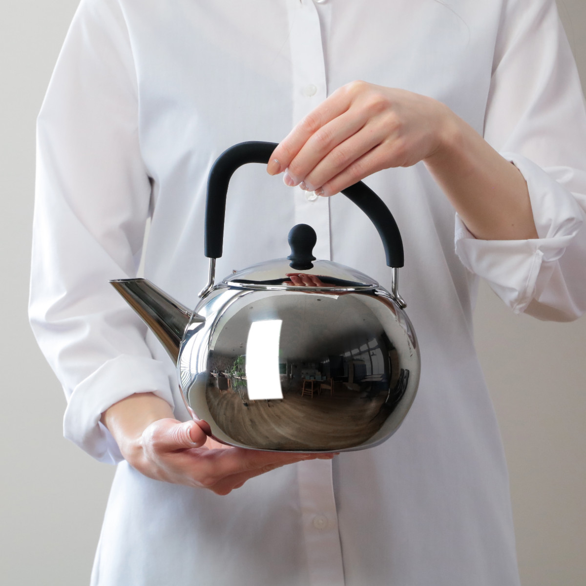 工房アイザワ ブラックピーマン ケトル 200V シリコンハンドルケトル