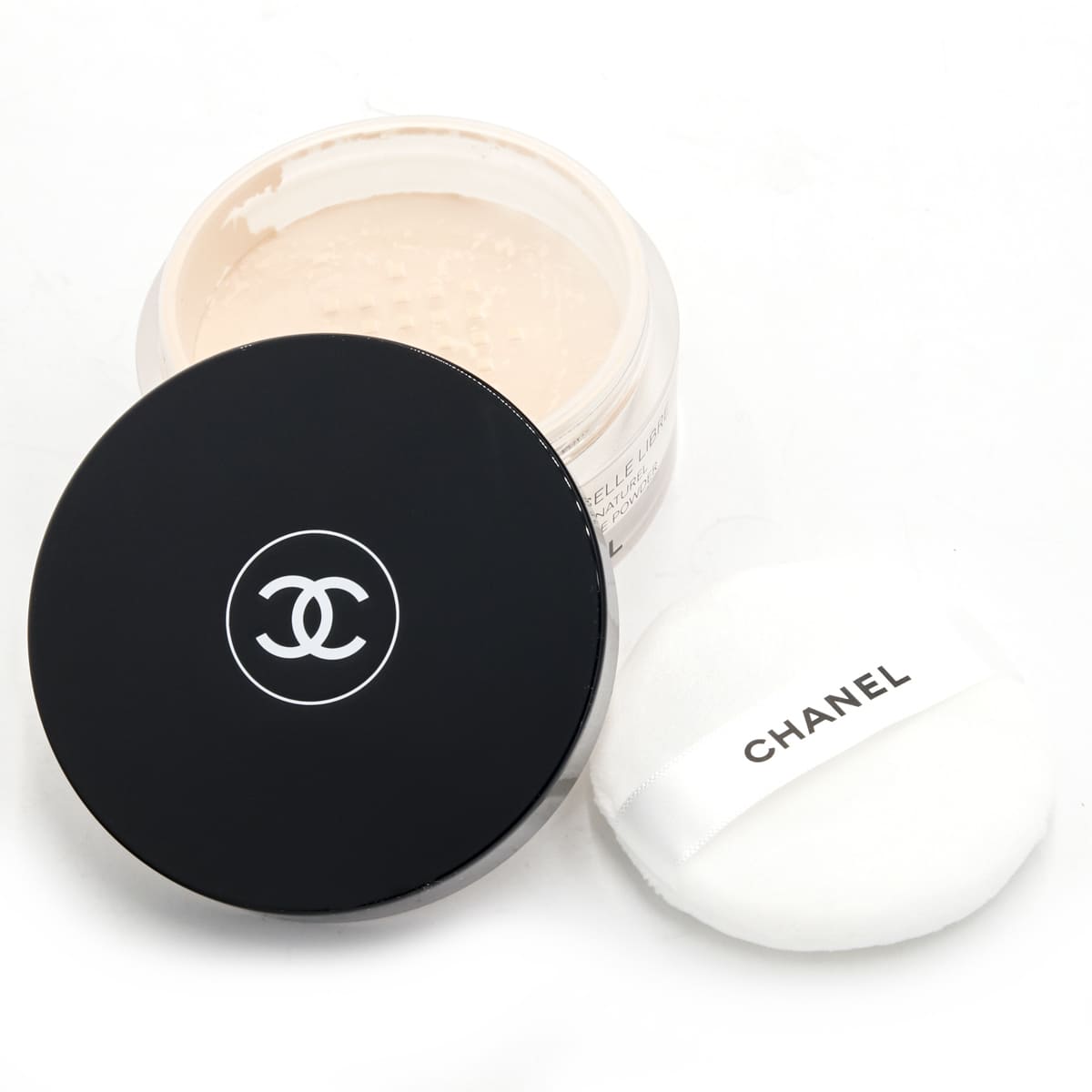 CHANEL（シャネル） フェイスパウダー プードゥル ユニヴェルセル
