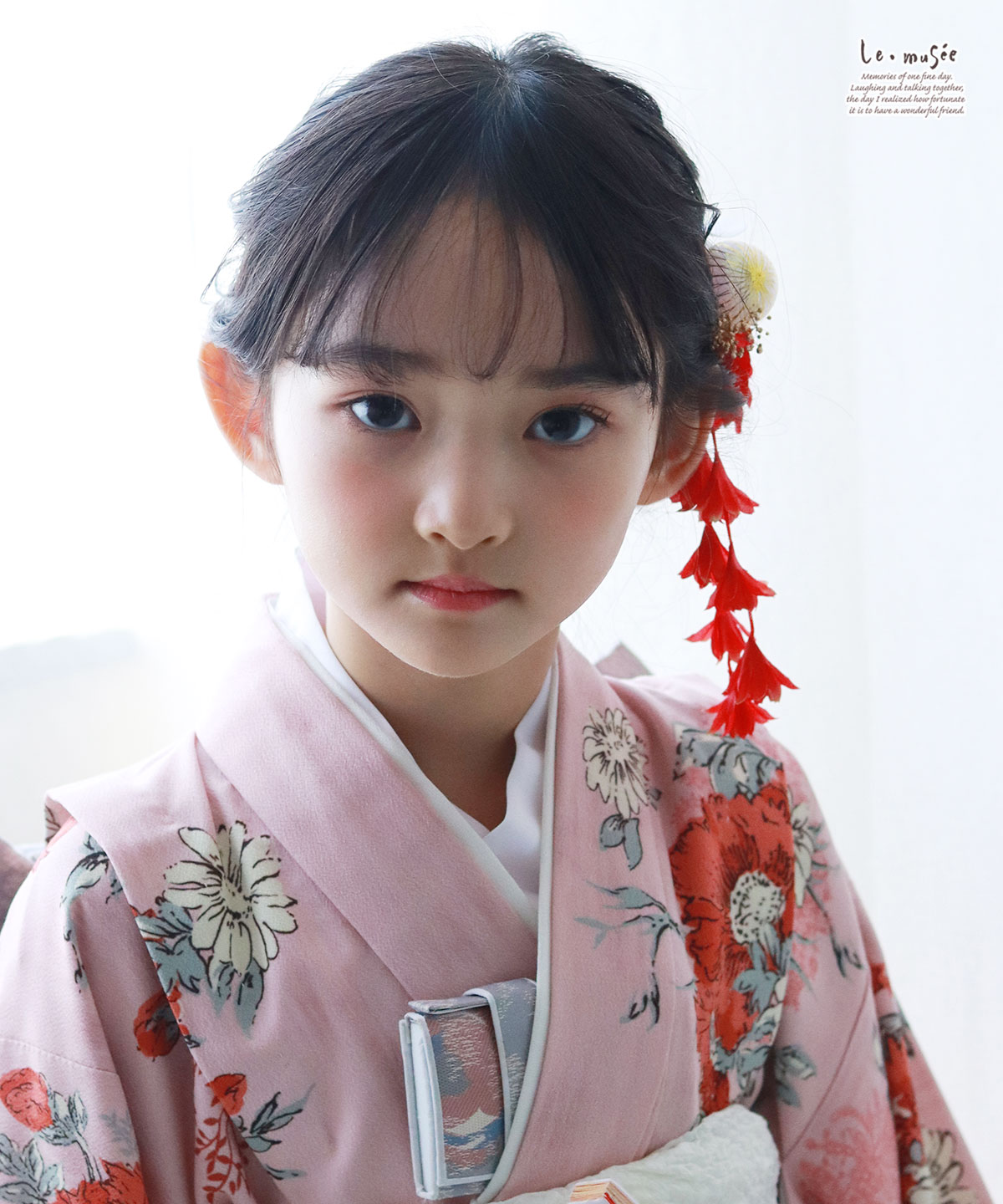 七五三 髪飾り 紅白の和装かみかざり | 753 花 ヘッドドレス 3歳 7歳