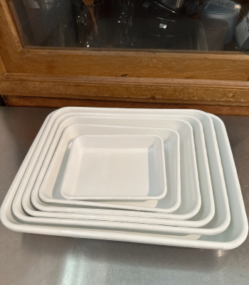 野田琺瑯（noda horo） バット 15取 全白 ホーロー 保存容器 直火 耐熱