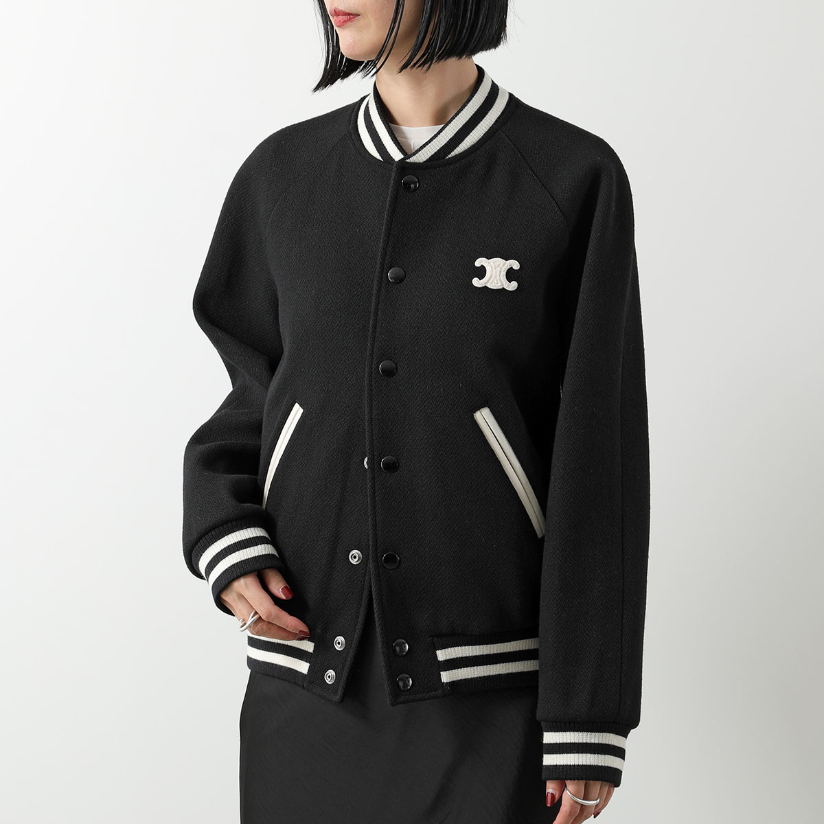 CELINE（セリーヌ） スタジャン RV0L4896C.38NO レディース トリオンフ