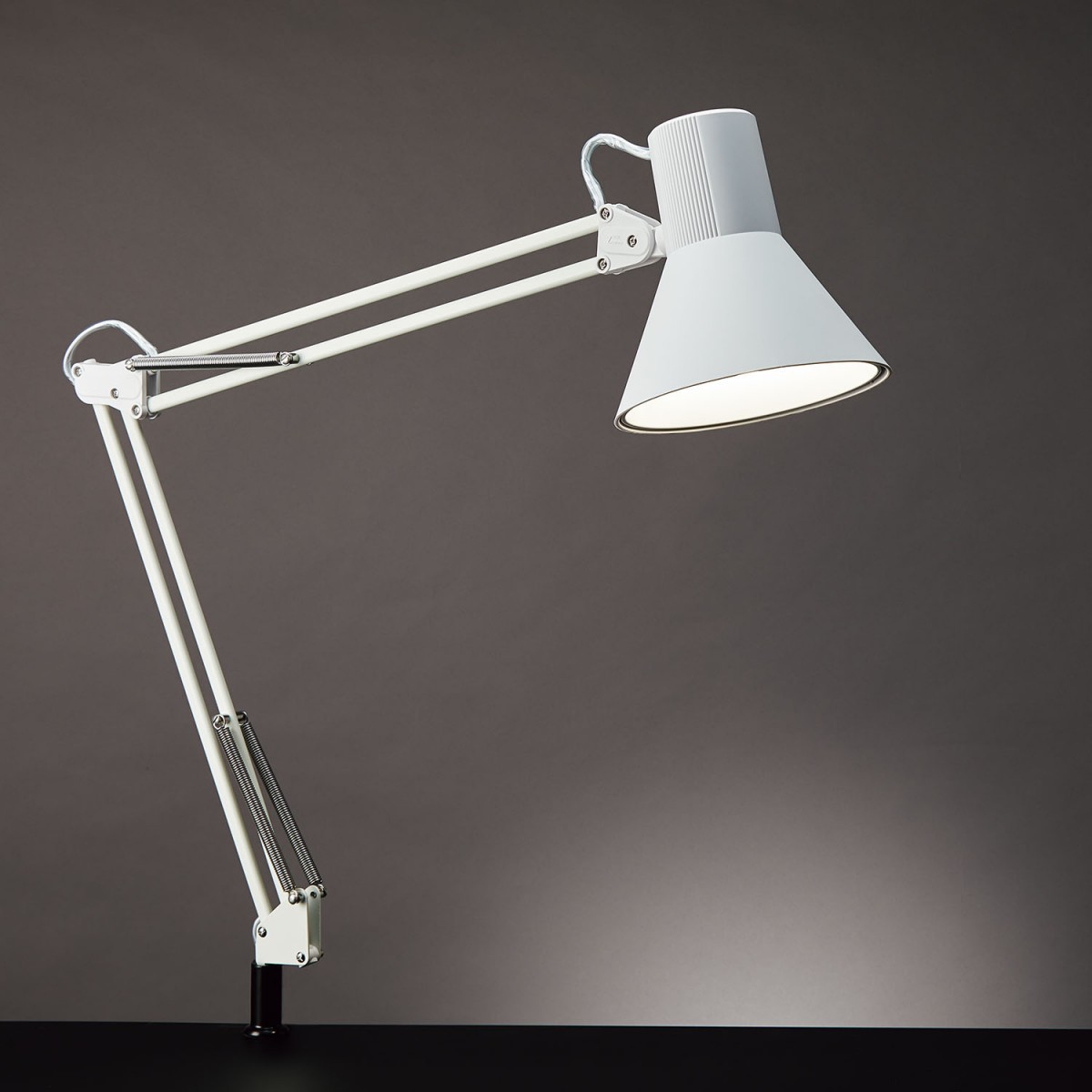 山田照明 LEDデスクライト Z-108NW ホワイト 5000K昼白色 コード長さ