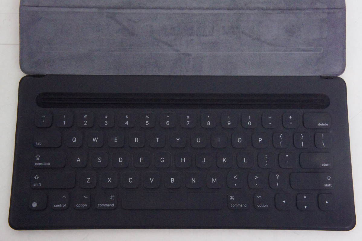中古 Appleアップル iPad Pro Smart Keyboard 12.9インチ用 英語配列