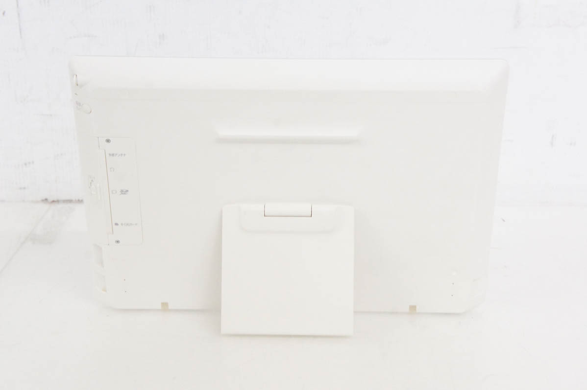 中古 C Panasonicパナソニック ポータブル地上デジタルテレビ 10V型