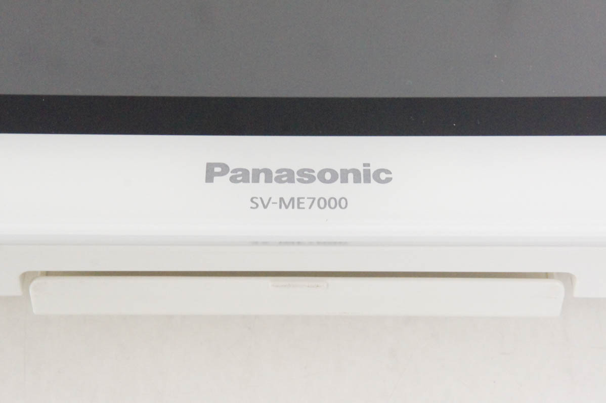 中古 C Panasonicパナソニック ポータブル地上デジタルテレビ 10V型