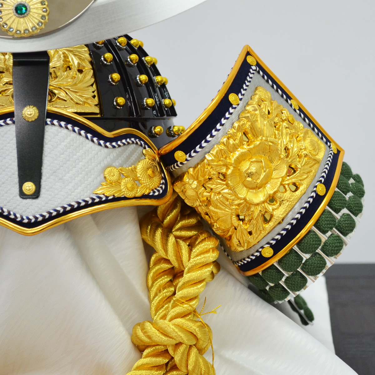 五月人形 着用収納兜飾り 平安翠鳳作 25号 美少年戦士 上杉謙信 : 人形