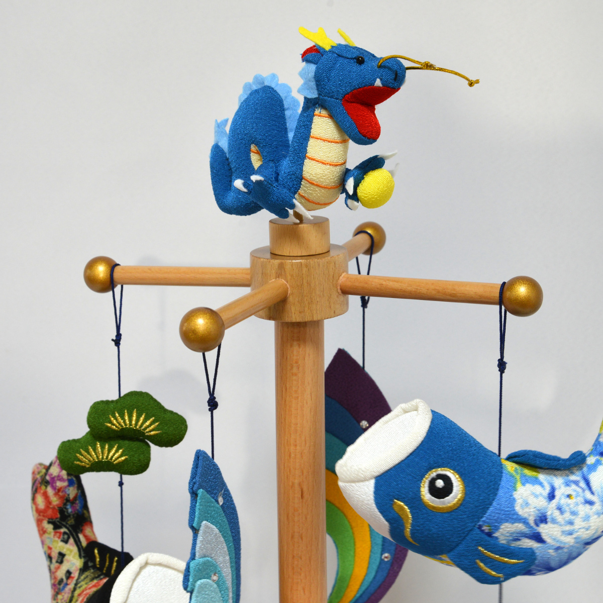 鯉のぼり 室内吊るし飾り 回転！登竜門セット : 人形の三信 - 通販