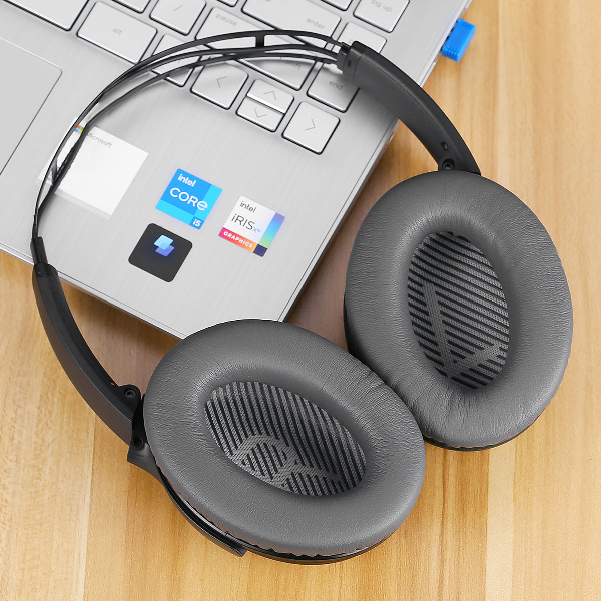 TOYOSO Bose QuietComfort 35 & QC35 ii ヘッドホン用交換イヤーパッド