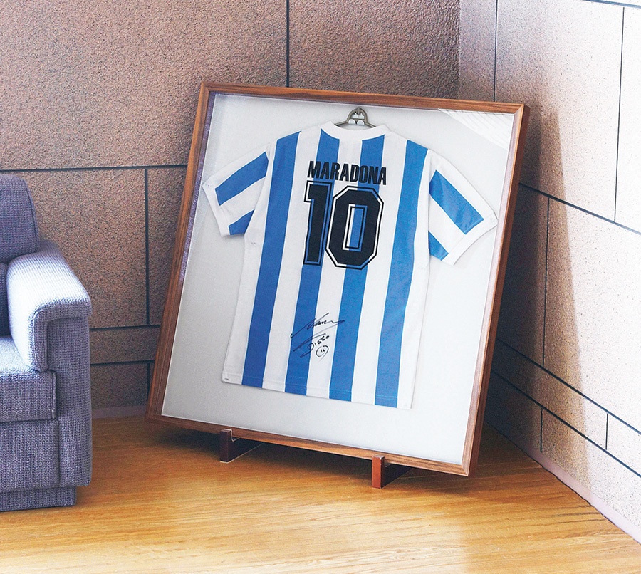 神の手 マラドーナ 「直筆 サイン入り ユニフォーム 」 アルゼンチン