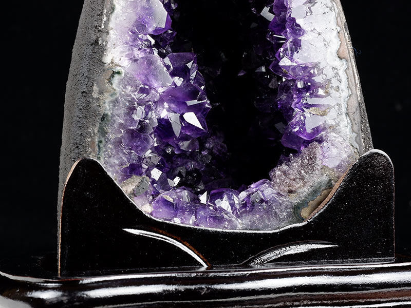 2.4Kg アメジスト ドーム ウルグアイ産 アメジストドーム 原石