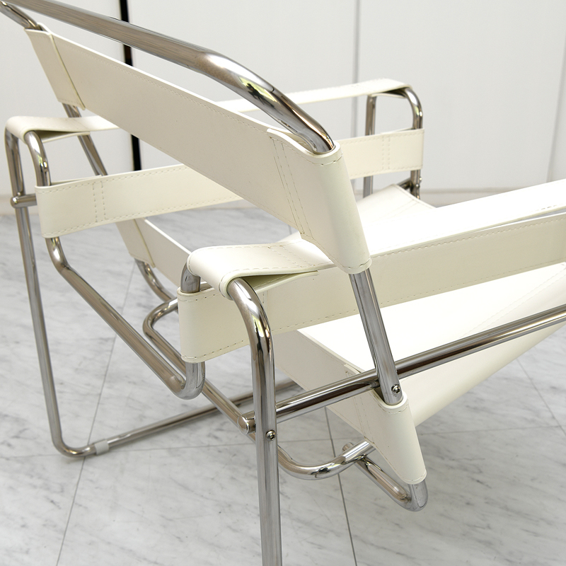 マルセル・ブロイヤー（Marcel Breuer） ワシリーチェア 色 ホワイト