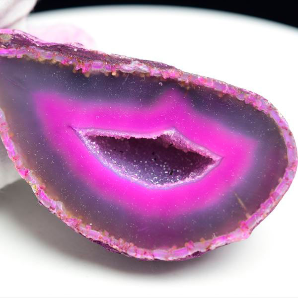 アゲート カラー ピンク (約190.7g) ジオード 晶洞 ブラジル産アゲート