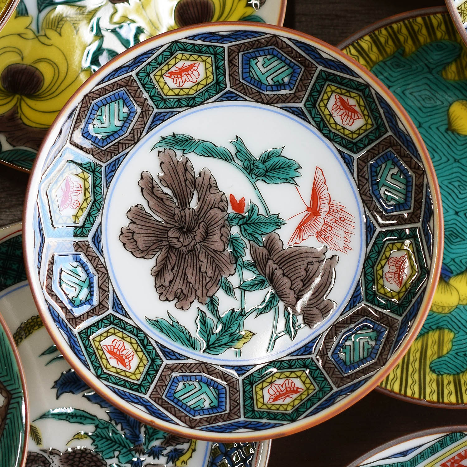 九谷焼 お皿 おしゃれ 名品 豆皿 古九谷色絵亀甲牡丹蝶文 陶器 小皿