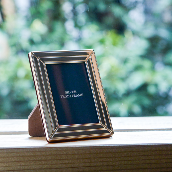 銀製 フォトフレーム オブロング S ( 名入れ有料 退職祝い 定年 写真