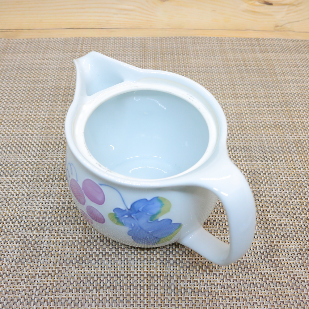 急須 有田焼 波佐見焼 マスカットポット 葡萄 一珍｜和食器 陶器 三階