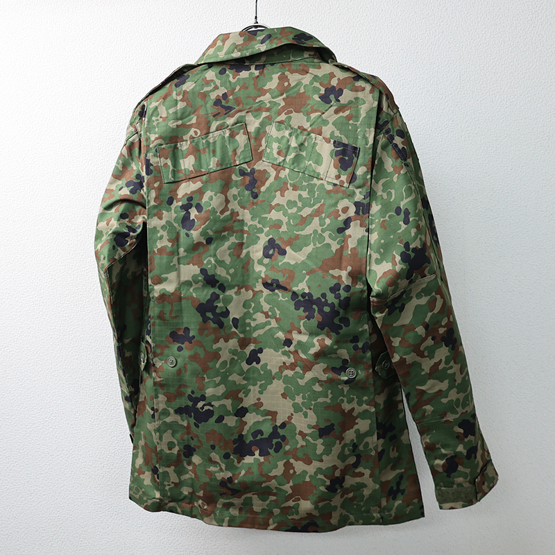 陸上自衛隊. 迷彩戦闘服ジャケット&パンツセット(ウエスト98cm以下