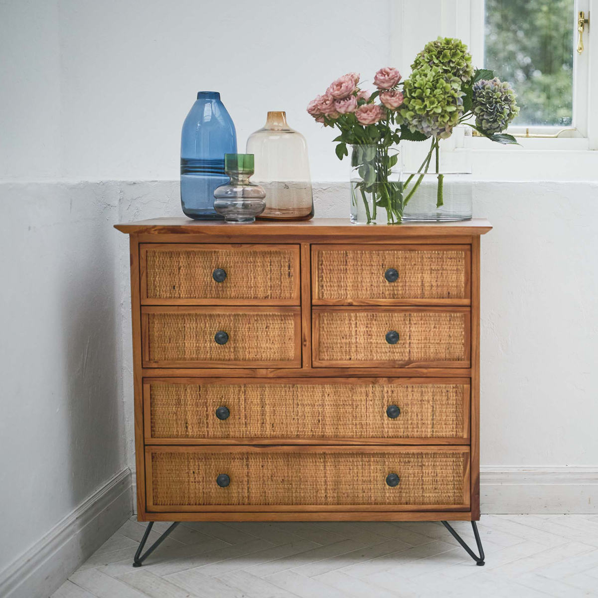 籐 チェスト 4段6杯 エスニック風 チーク材フレーム 幅80cm（ ラタン製