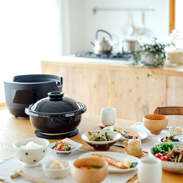 長谷園×sirocaかまどさん電気SR-E111(K)（ﾌﾞﾗｯｸ）