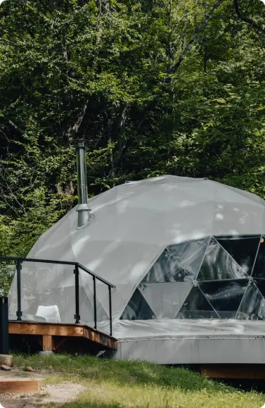 最高のグランピング ドーム テント | グランピング ビジネスをレベルアップ